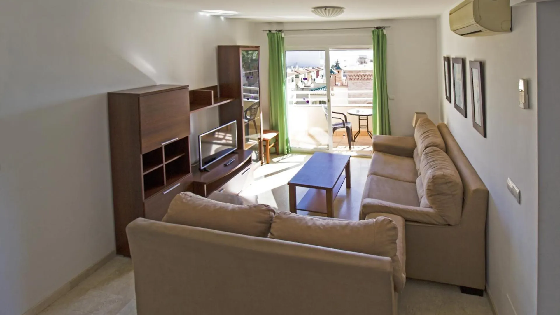 Apartamentos Turisticos Fercomar Nerja Apartment